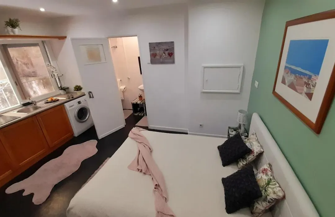 Lisbon Apartment-1